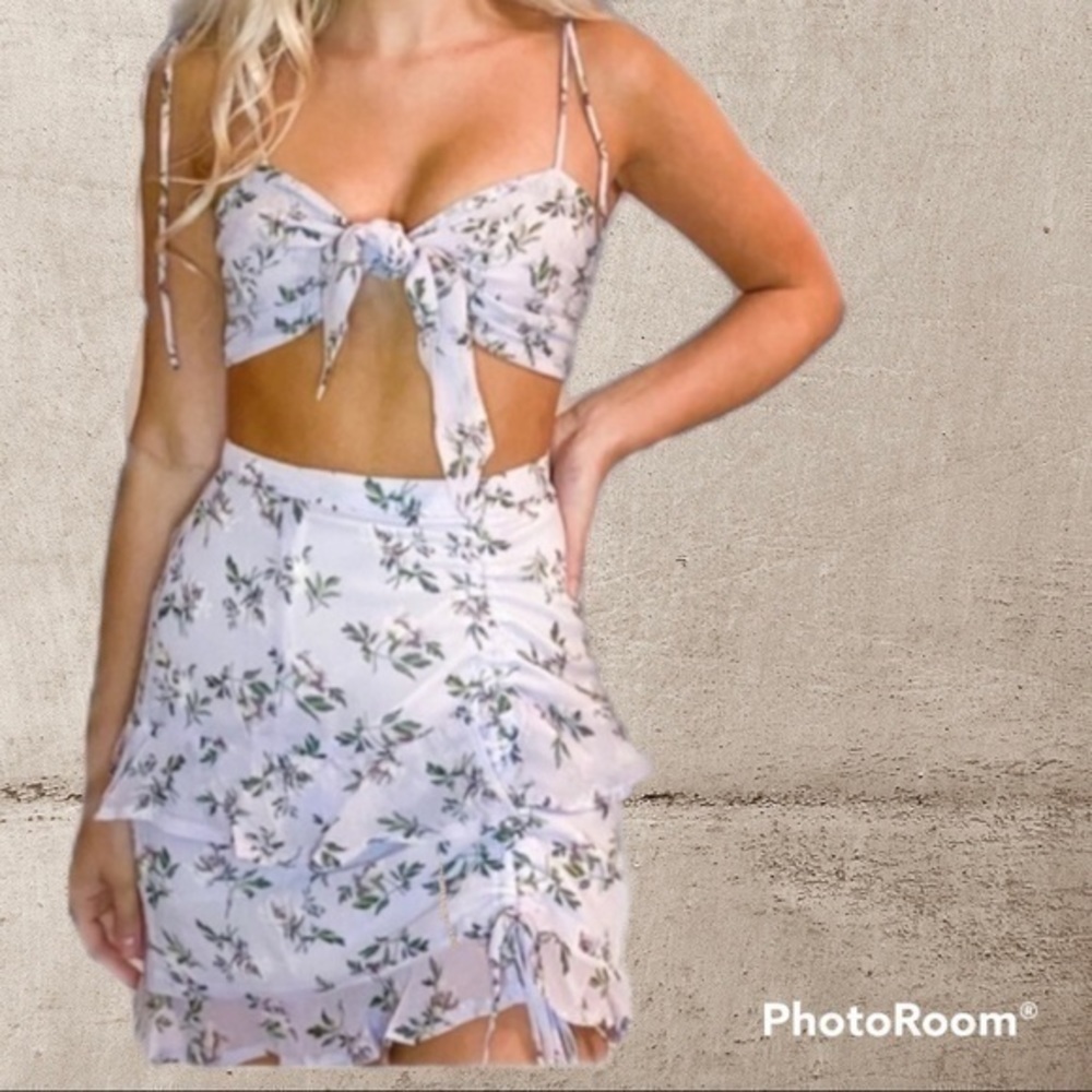 Two piece flora Lavender setโ - Picture 14 of 14